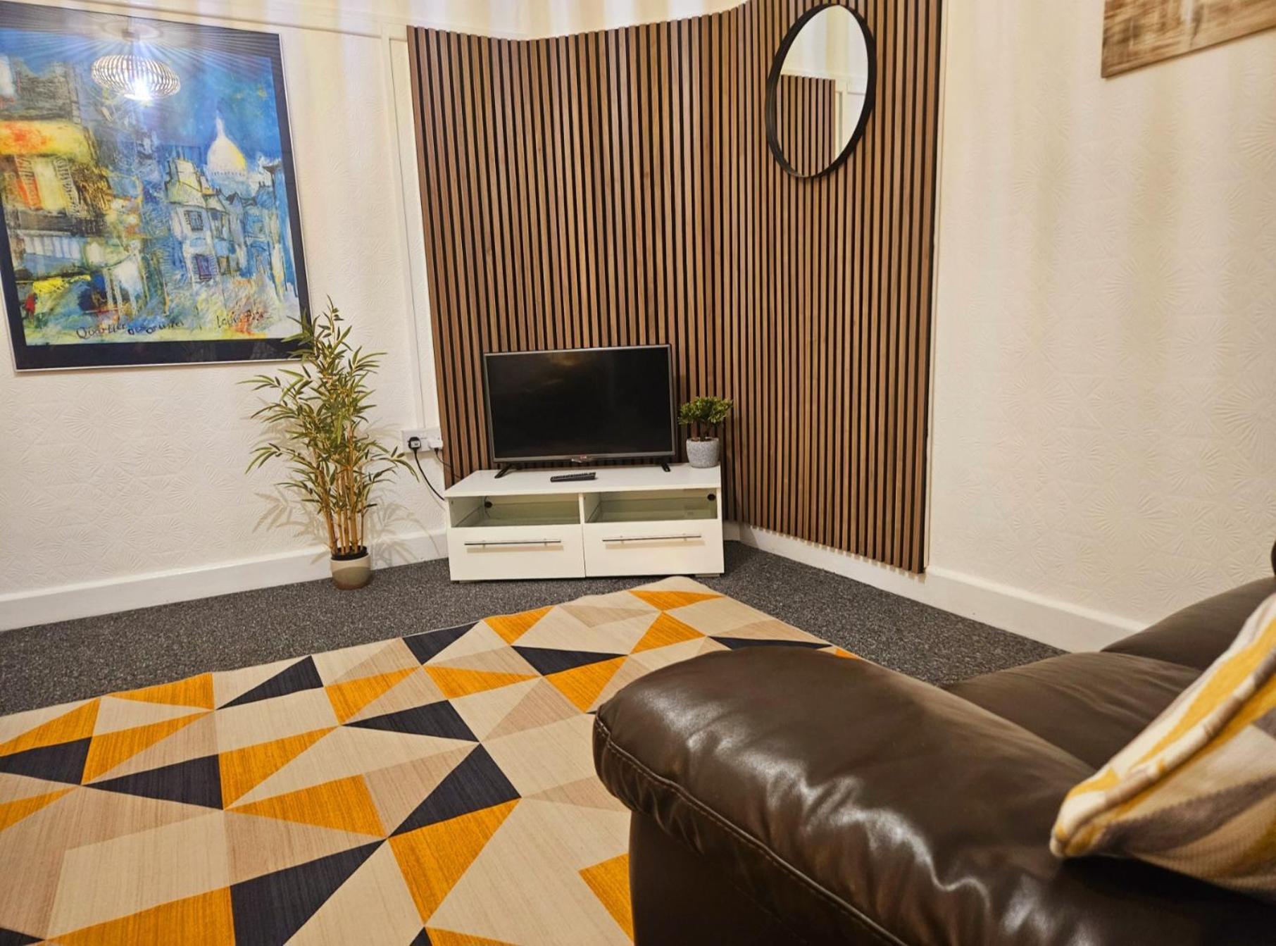 Beach Court Holiday Apartments 스케그니스 외부 사진