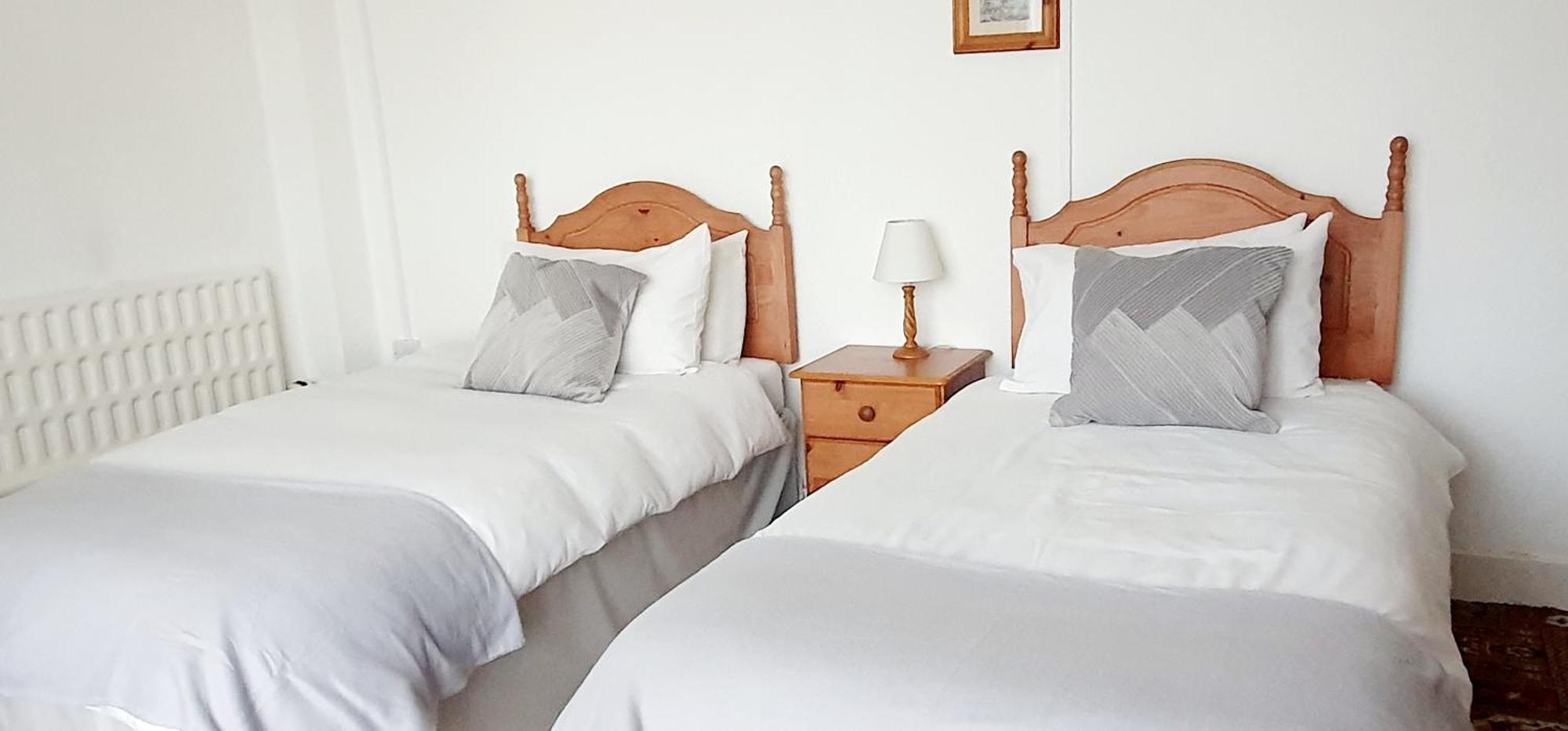 Beach Court Holiday Apartments 스케그니스 외부 사진
